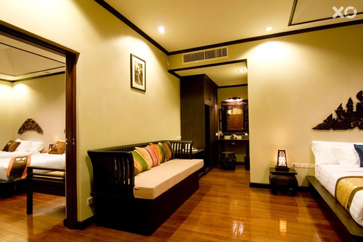 Kanok Buri Resort