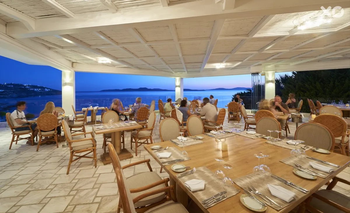 Saint John Hotel & Villas