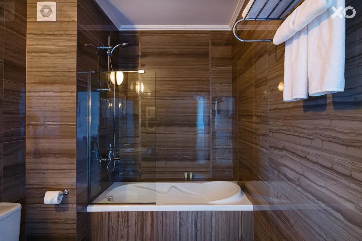 Perla Beach Resort Hotel