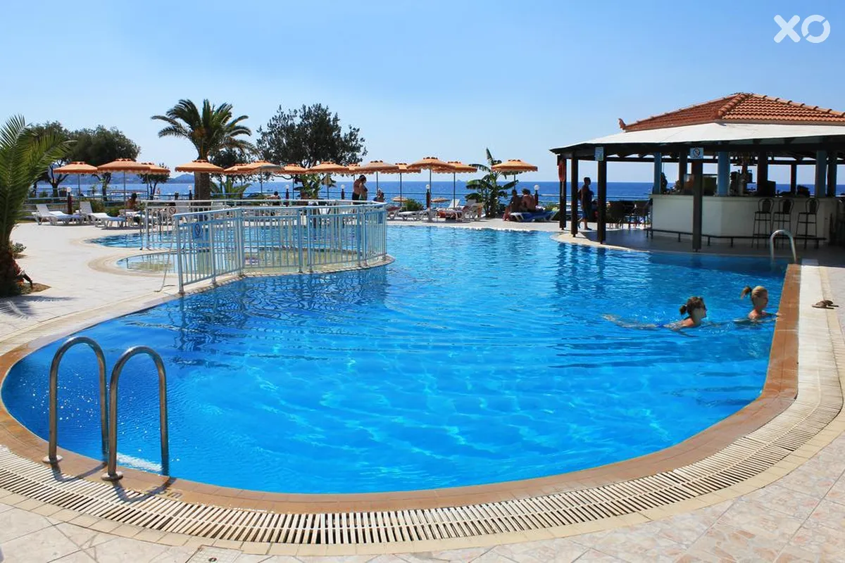 Kamari Beach Hotel