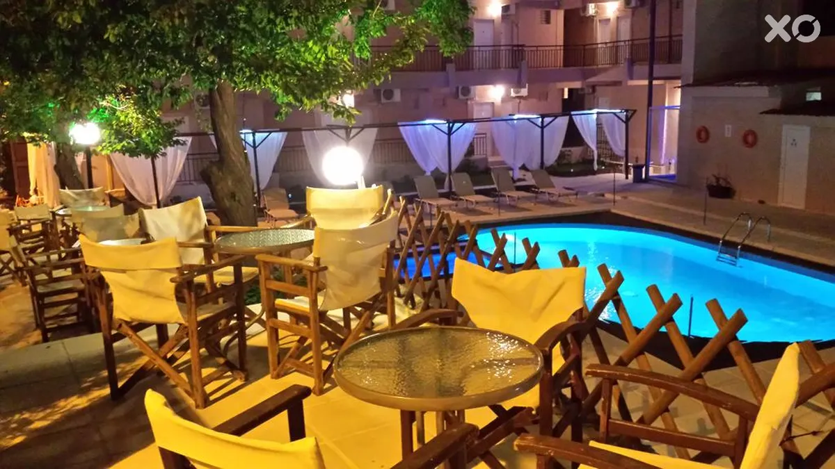 Golden Beach Hotel