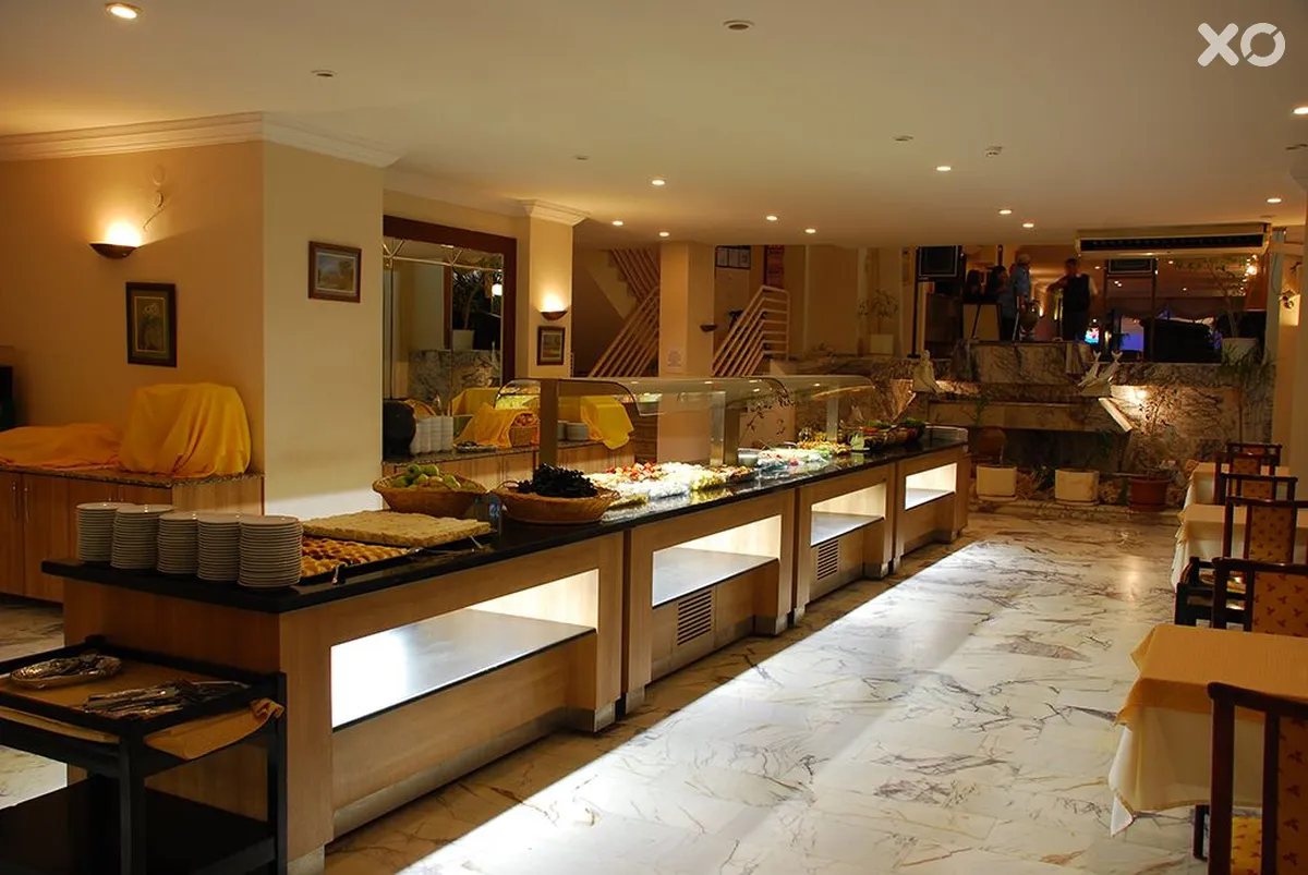 Tuntas Beach Hotel Altinkum