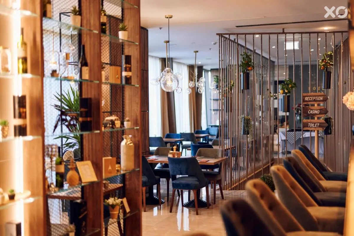 Paris Hotel