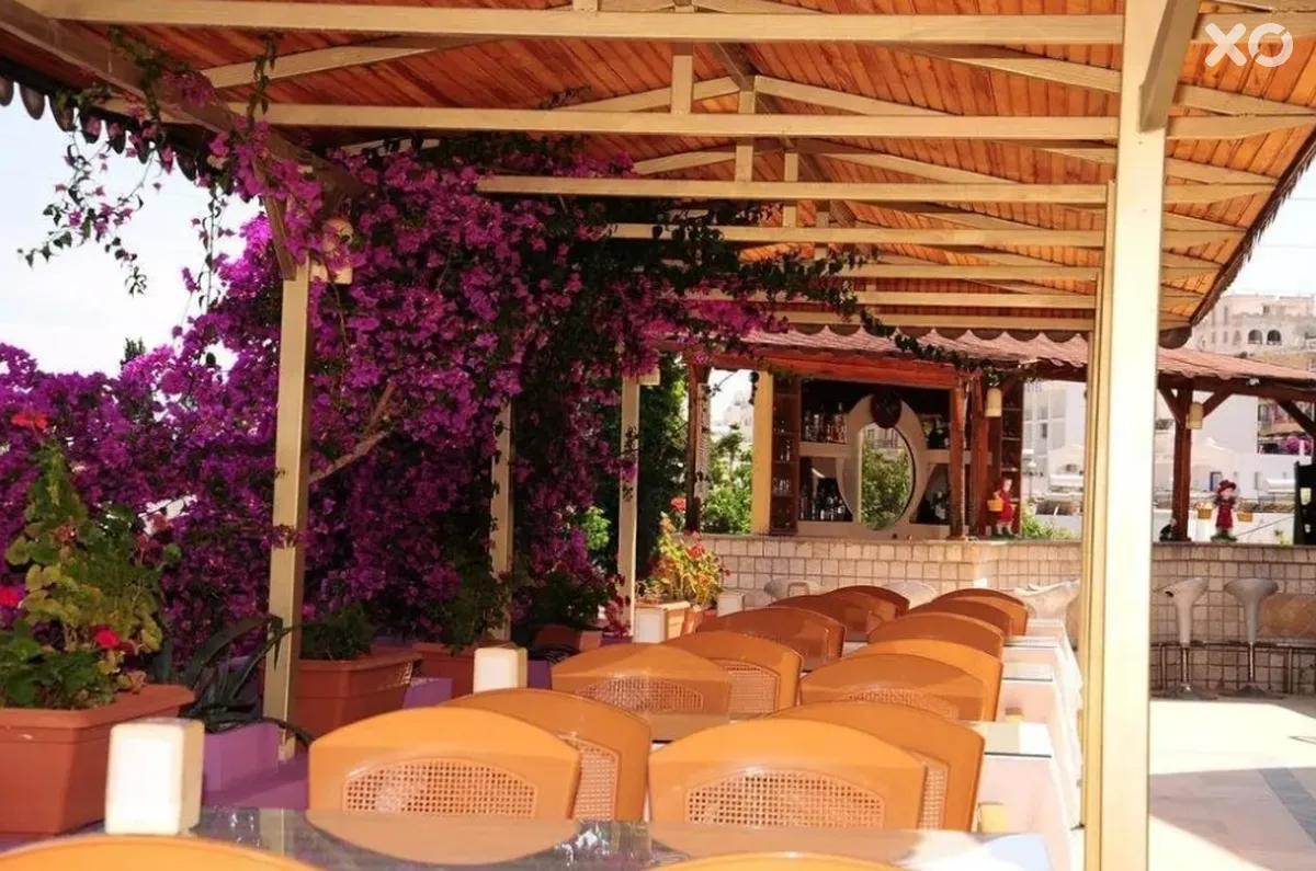 Eski Cesme Hotel
