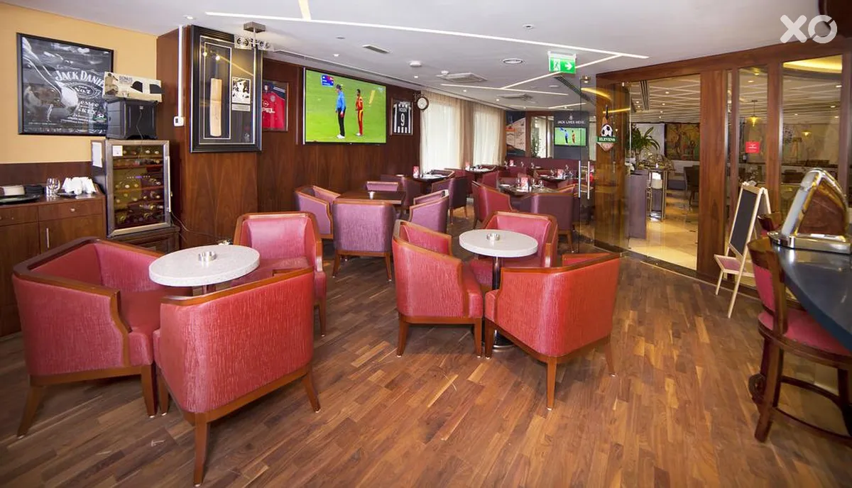 Raviz Center Point Hotel