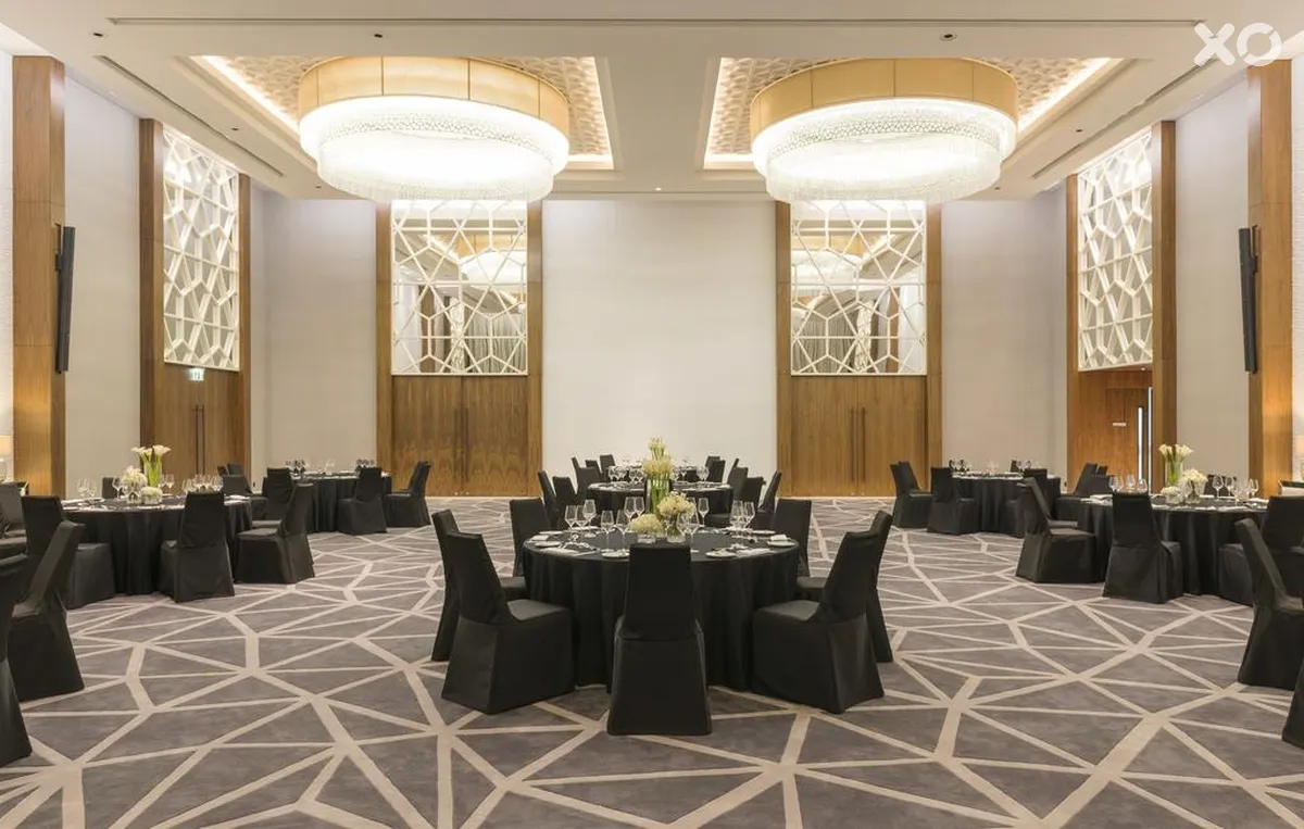 Sheraton Grand Hotel