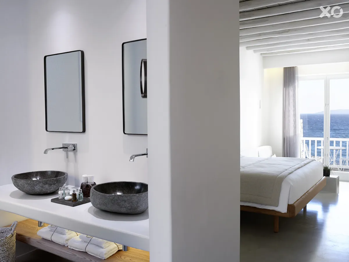 Bill & Coo Suites And Lounge