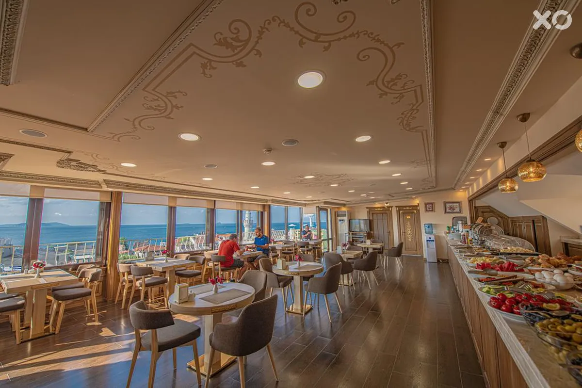 Kaftan Hotel