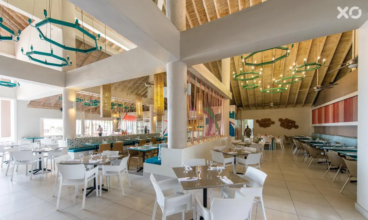 Emotions By Hodelpa Hotel