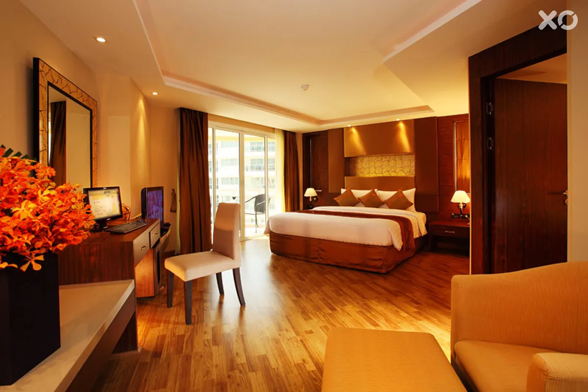 Nova Gold Hotel