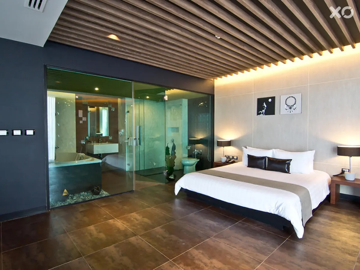 TSix5 Hotel