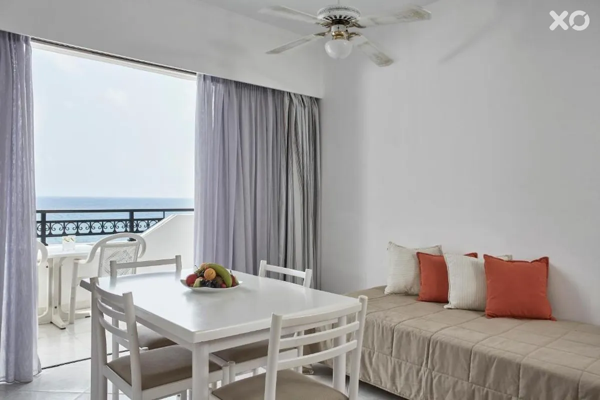 Epsilon Hotel Apartments