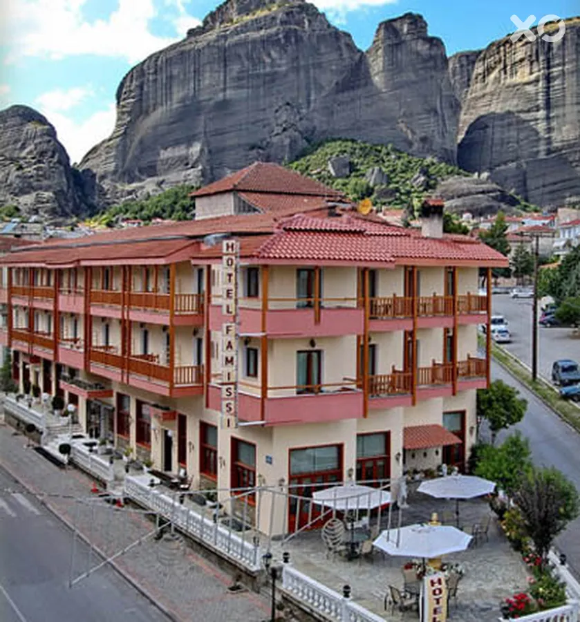Famissi Hotel