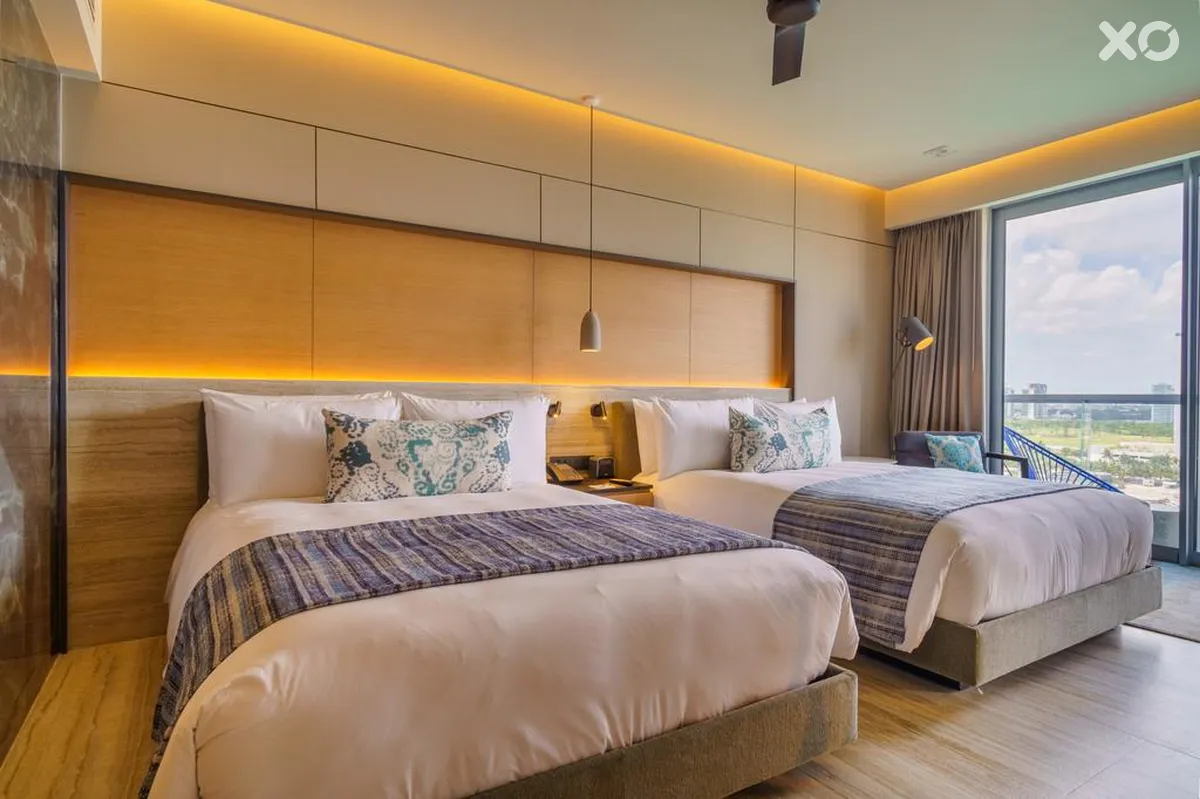 Renaissance Cancun Resort & Marina