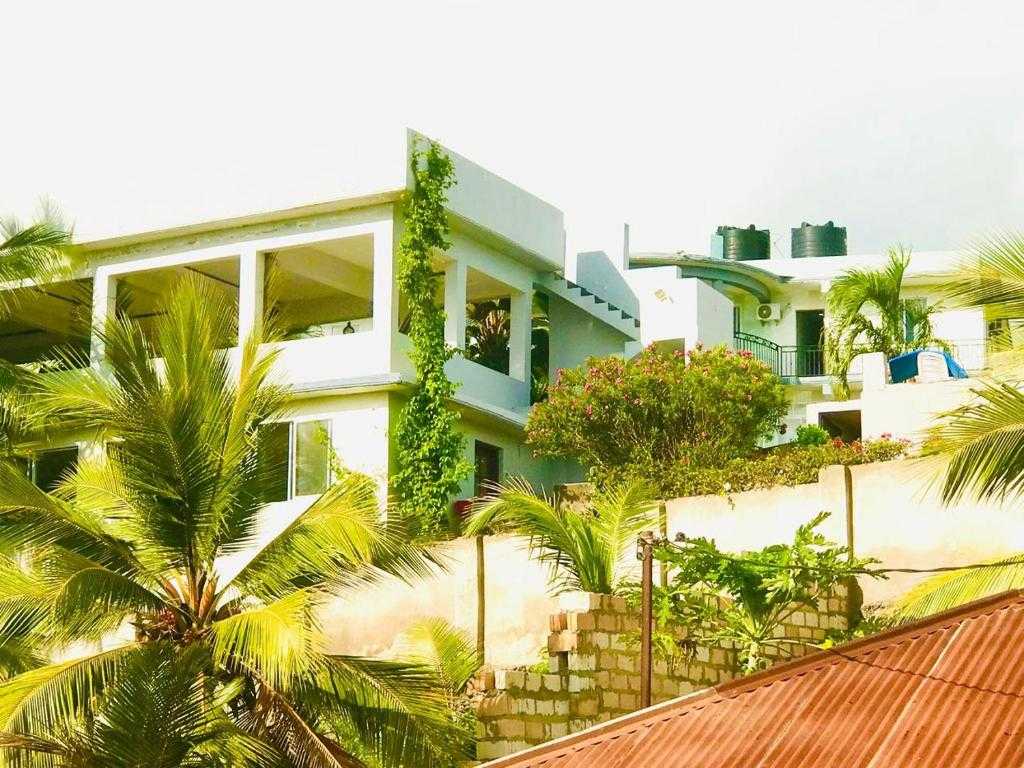 Кивенгва для тихого отдыха у моря! Пляж рядом, бассейн и тихая территория