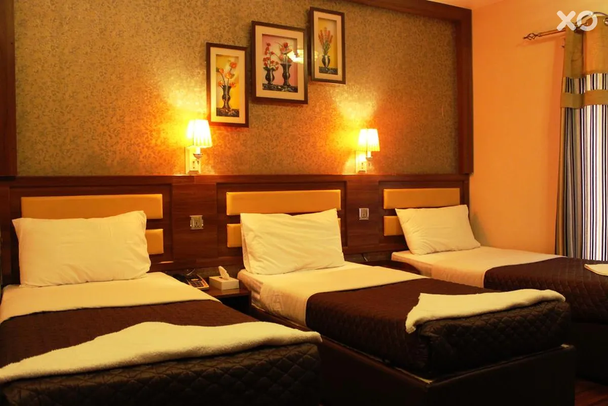 OYO 329 Down Town Hotel