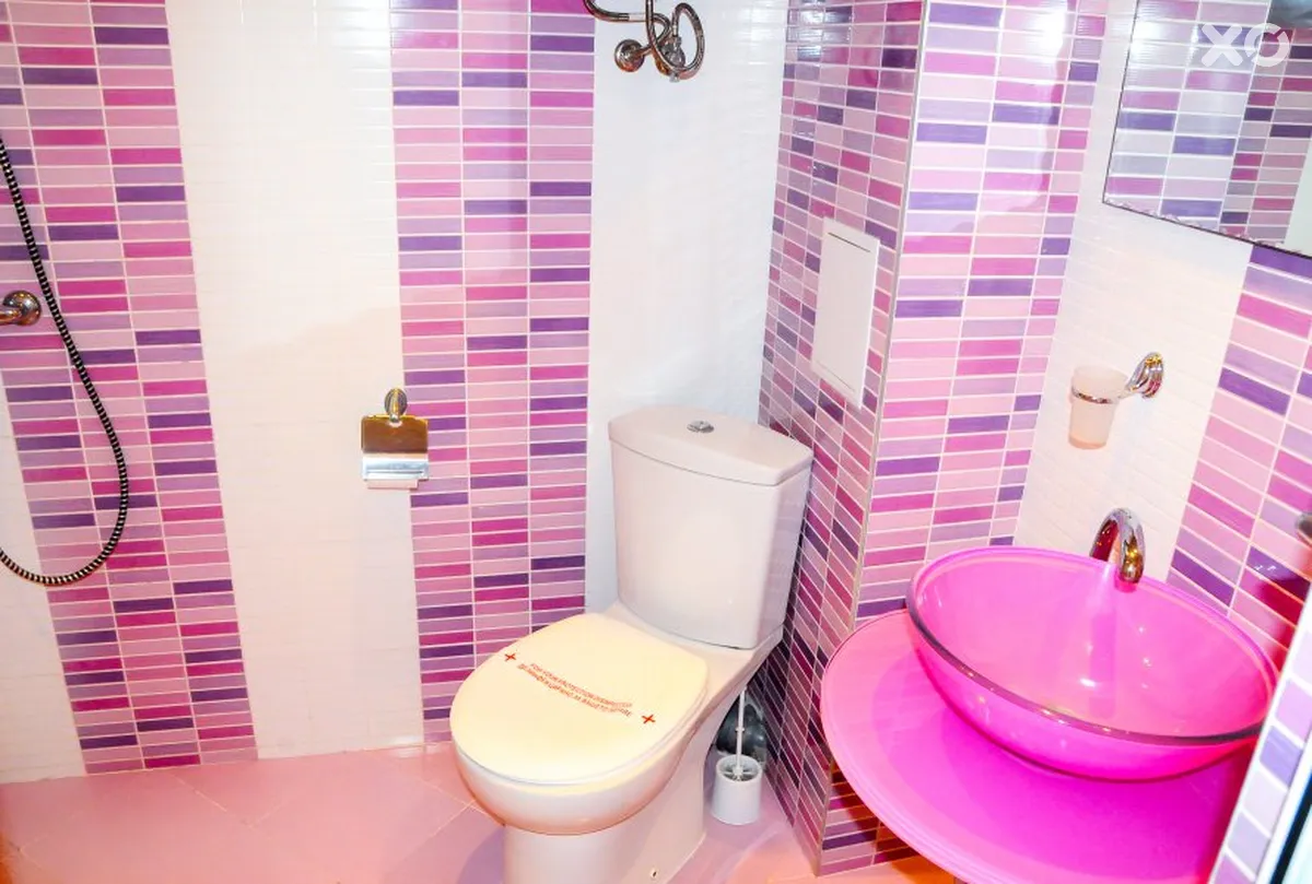 Apolis Hotel