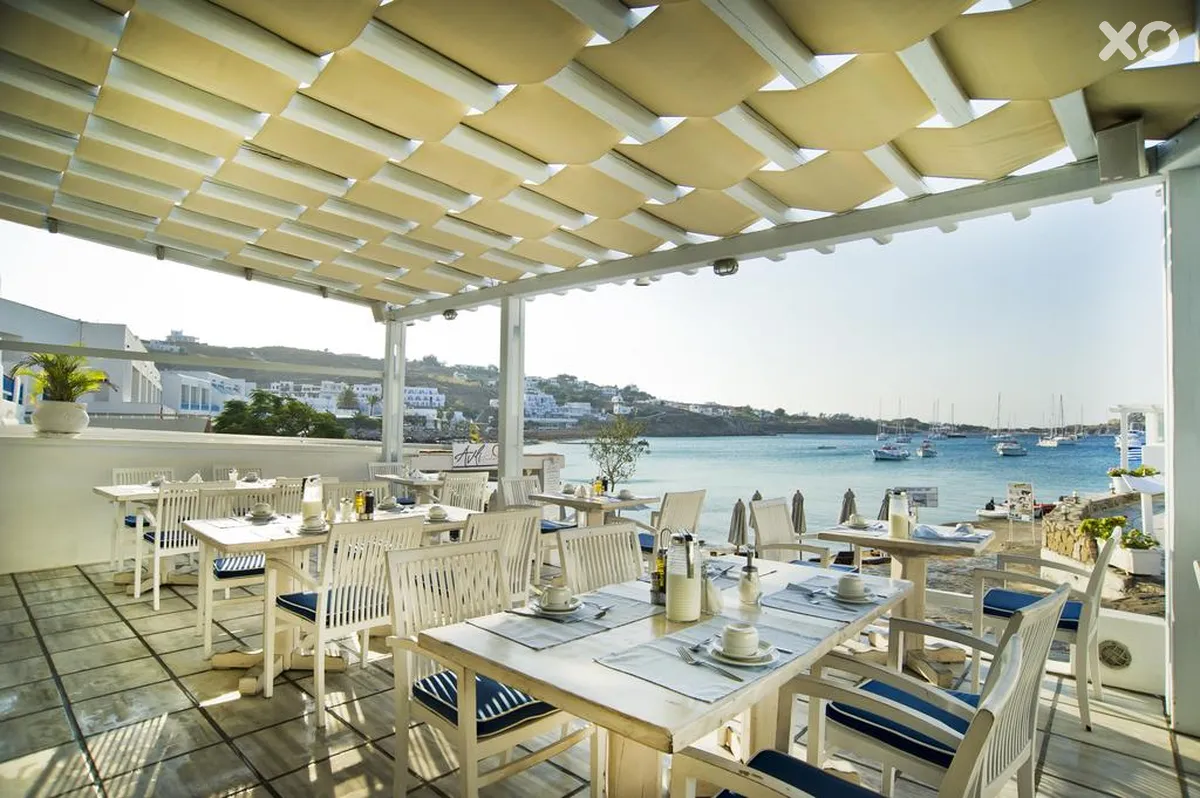 Petinos Hotel