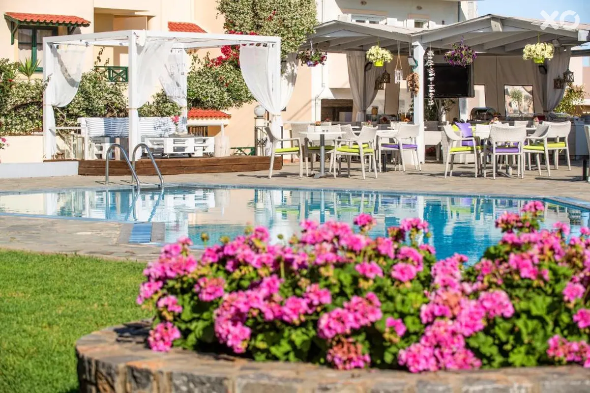 Kristalli Hotel Apartments