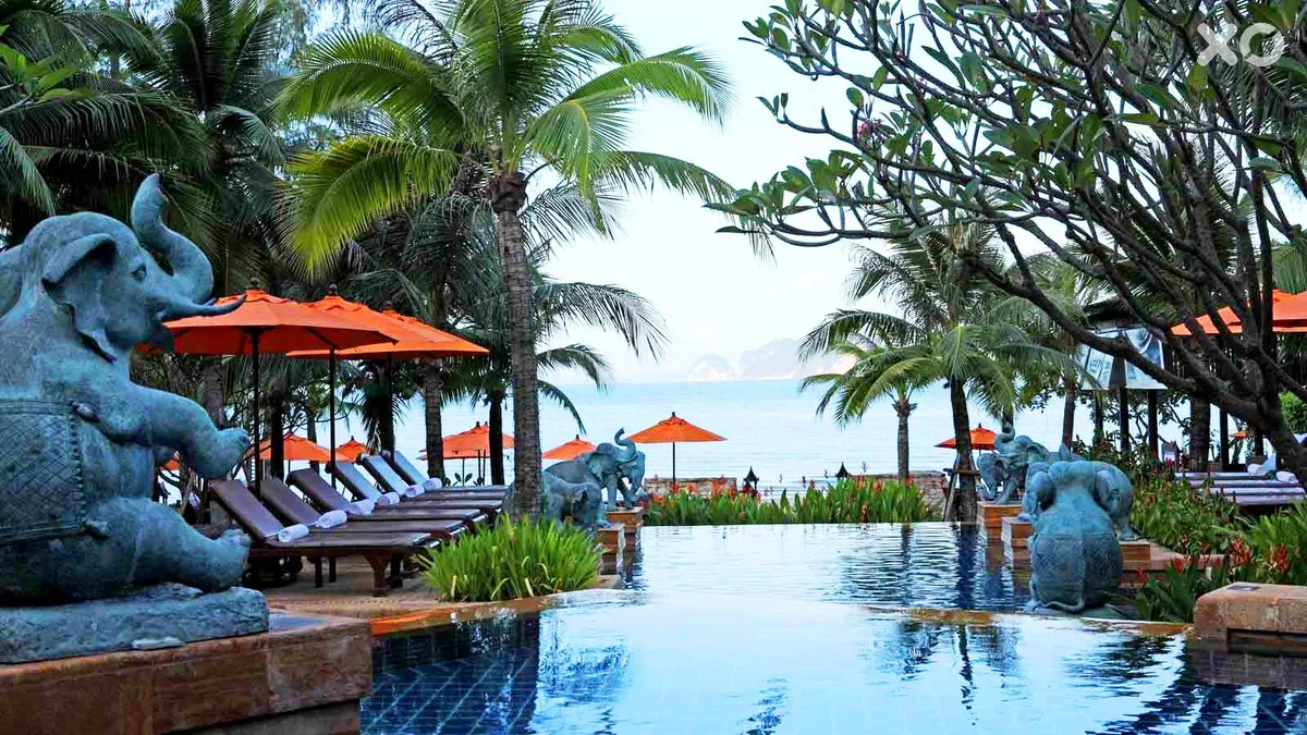 Amari Vogue Resort