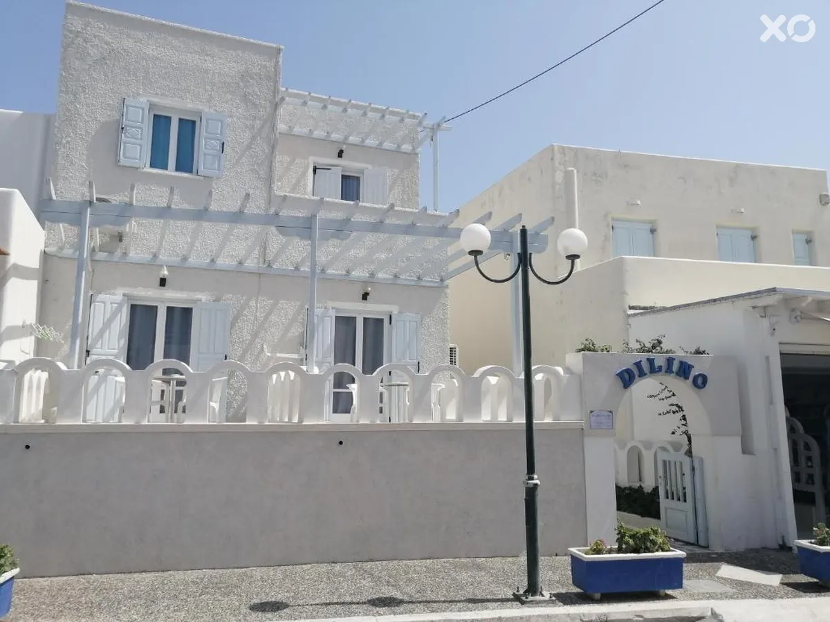 Dilino Hotel Santorini