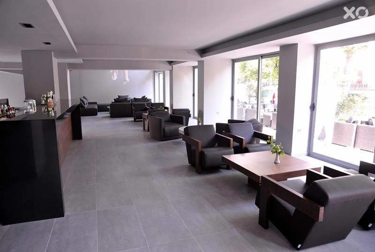 Oktober Downtown Rooms