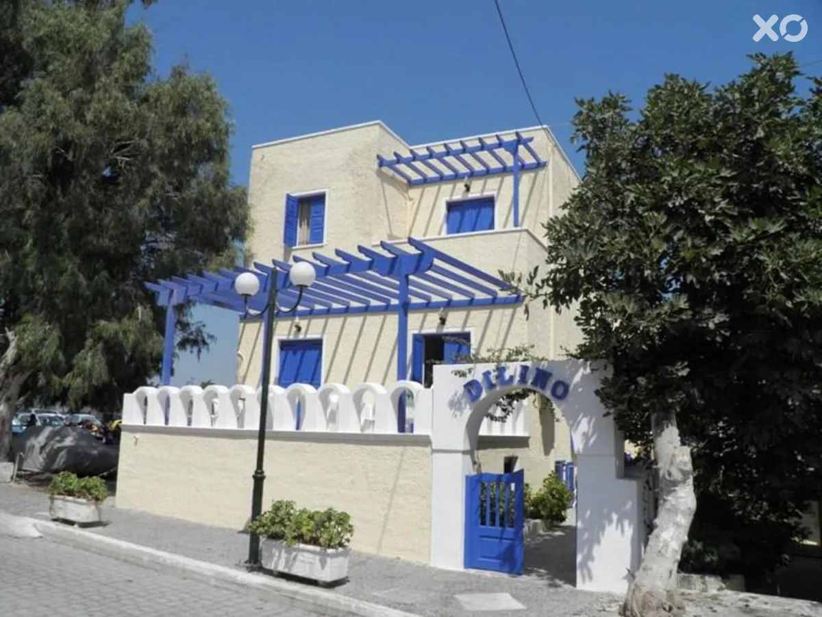 Dilino Hotel Santorini