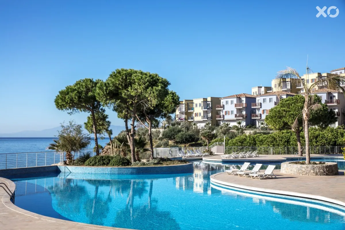 Aria Claros Beach & Spa Resort