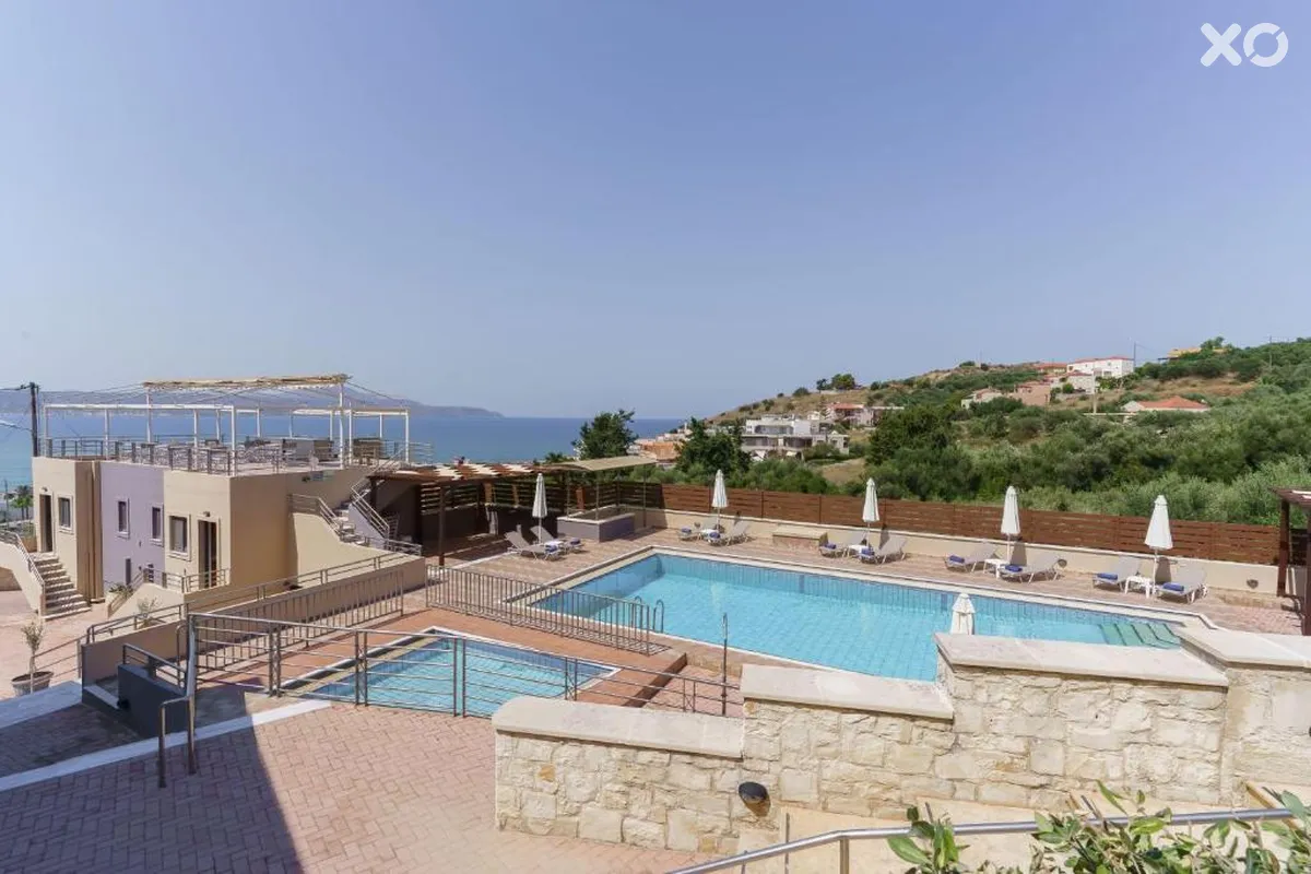 Sunrise Suites & Apartments