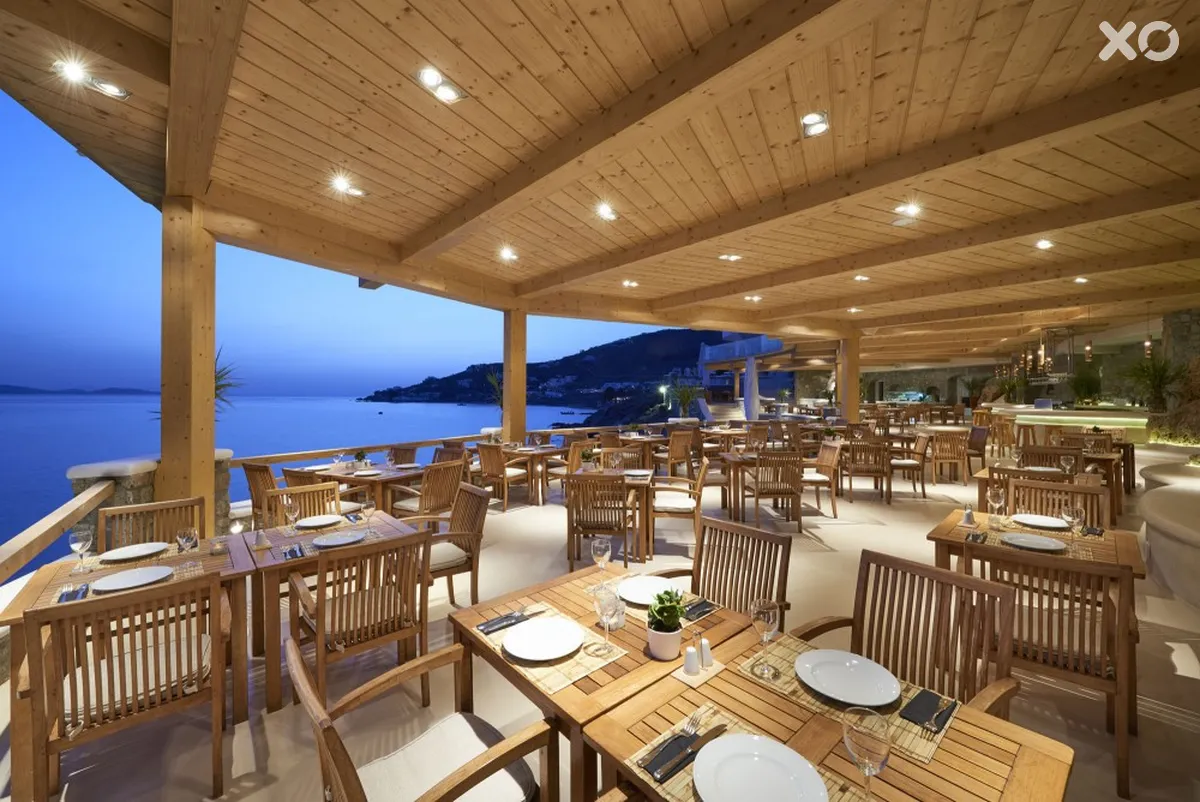 Saint John Hotel & Villas