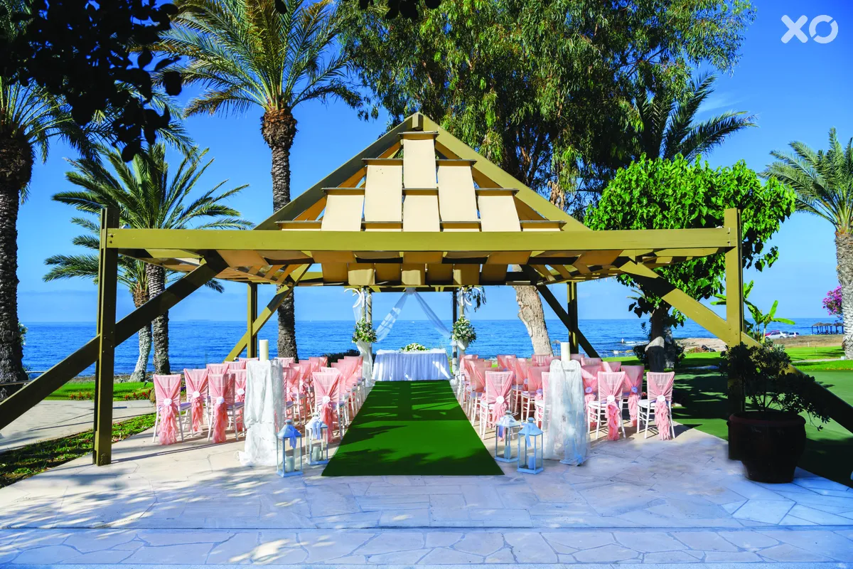 Constantinou Bros Athena Beach Hotel