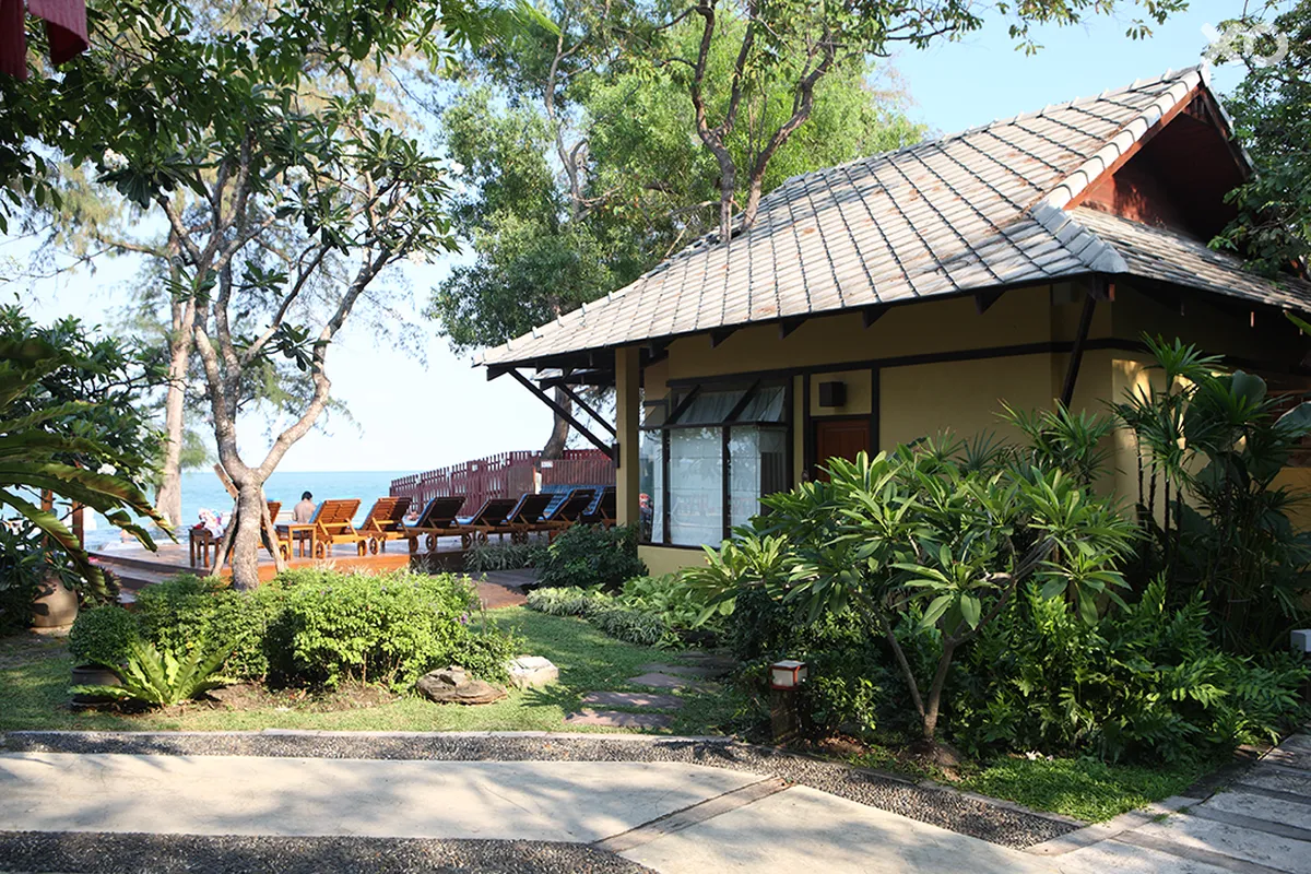 Baan Talay Dao