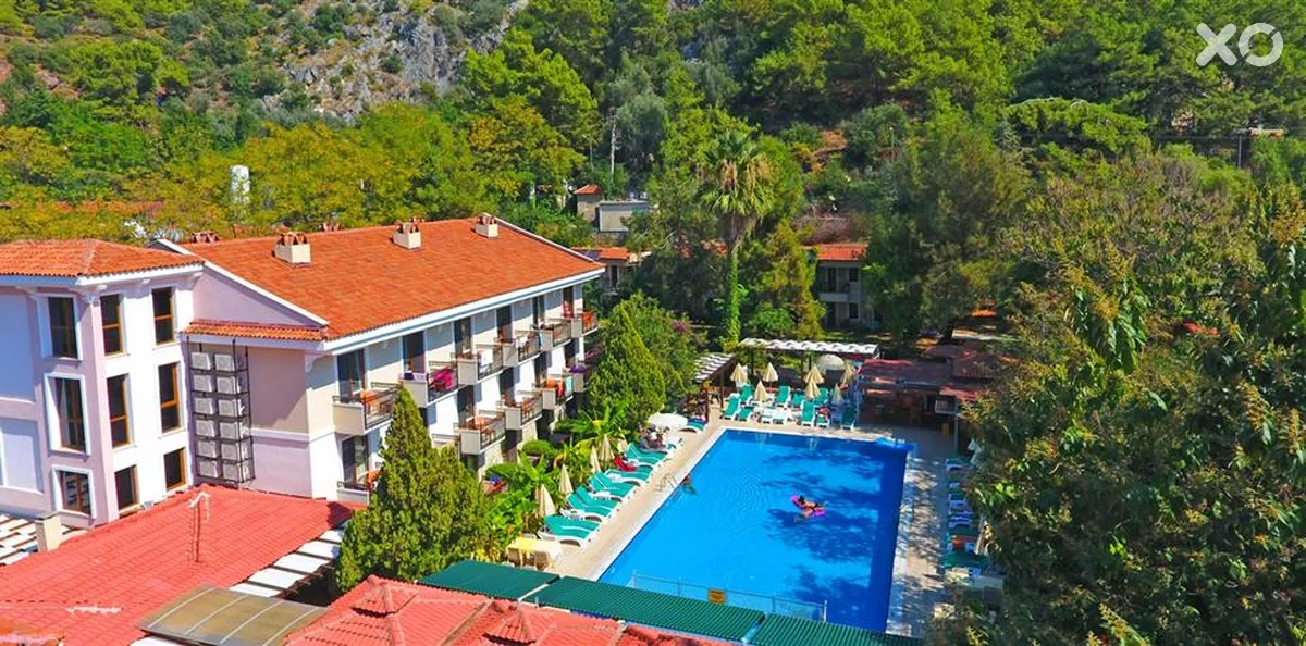 Perdikia Beach Hotel