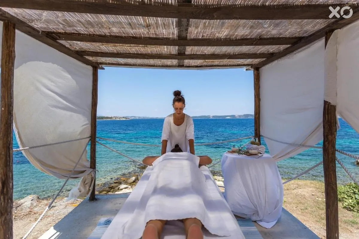 Agionissi Resort