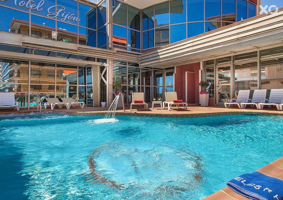 RH Gijon Hotel