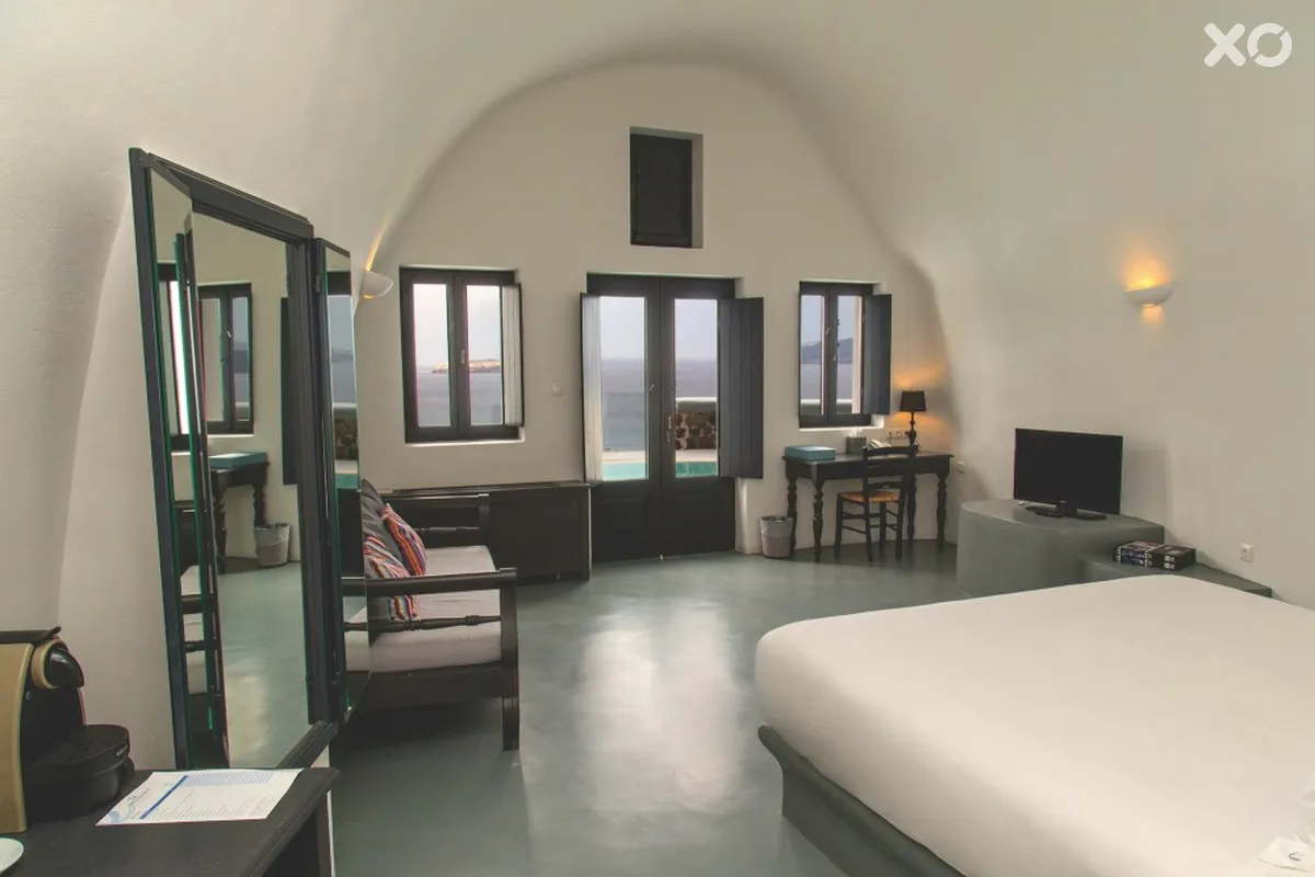 Ambassador Aegean Luxury Hotel & Suites