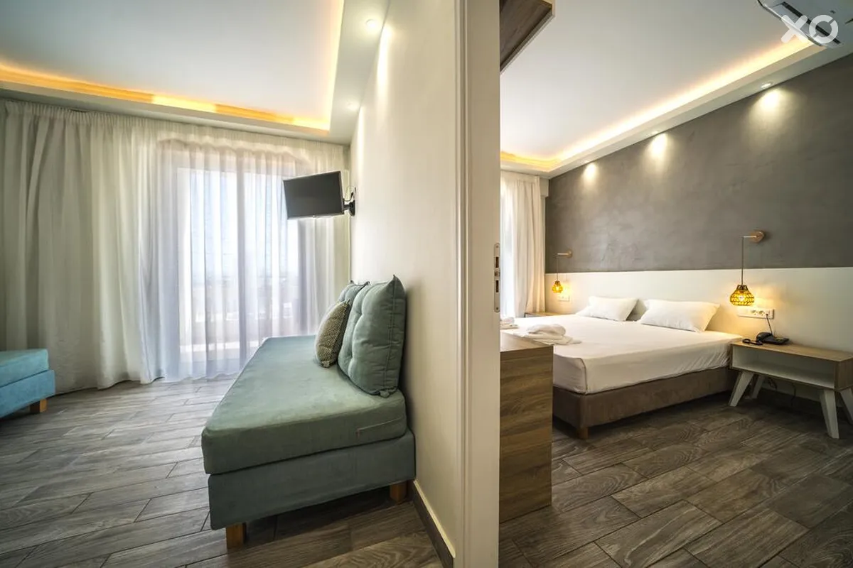 Porto Kalamaki Hotel
