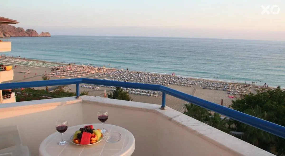 Elysee Beach Hotel