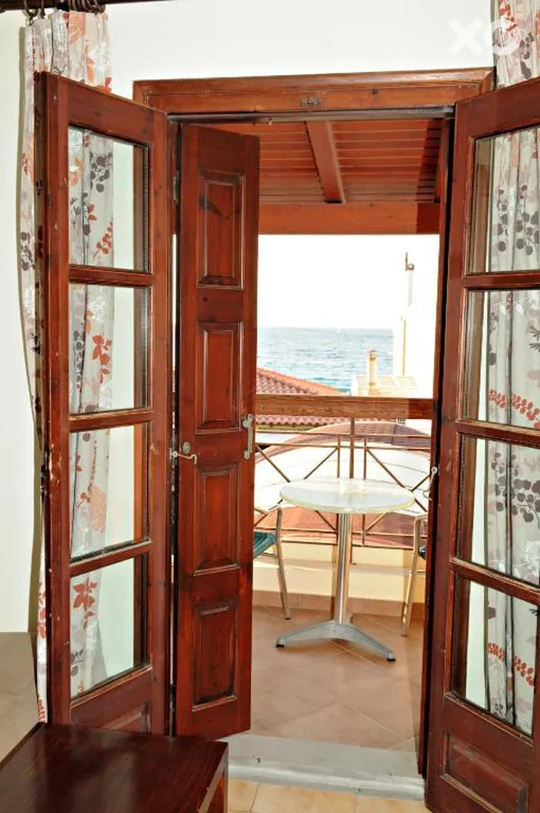 Athena Hotel
