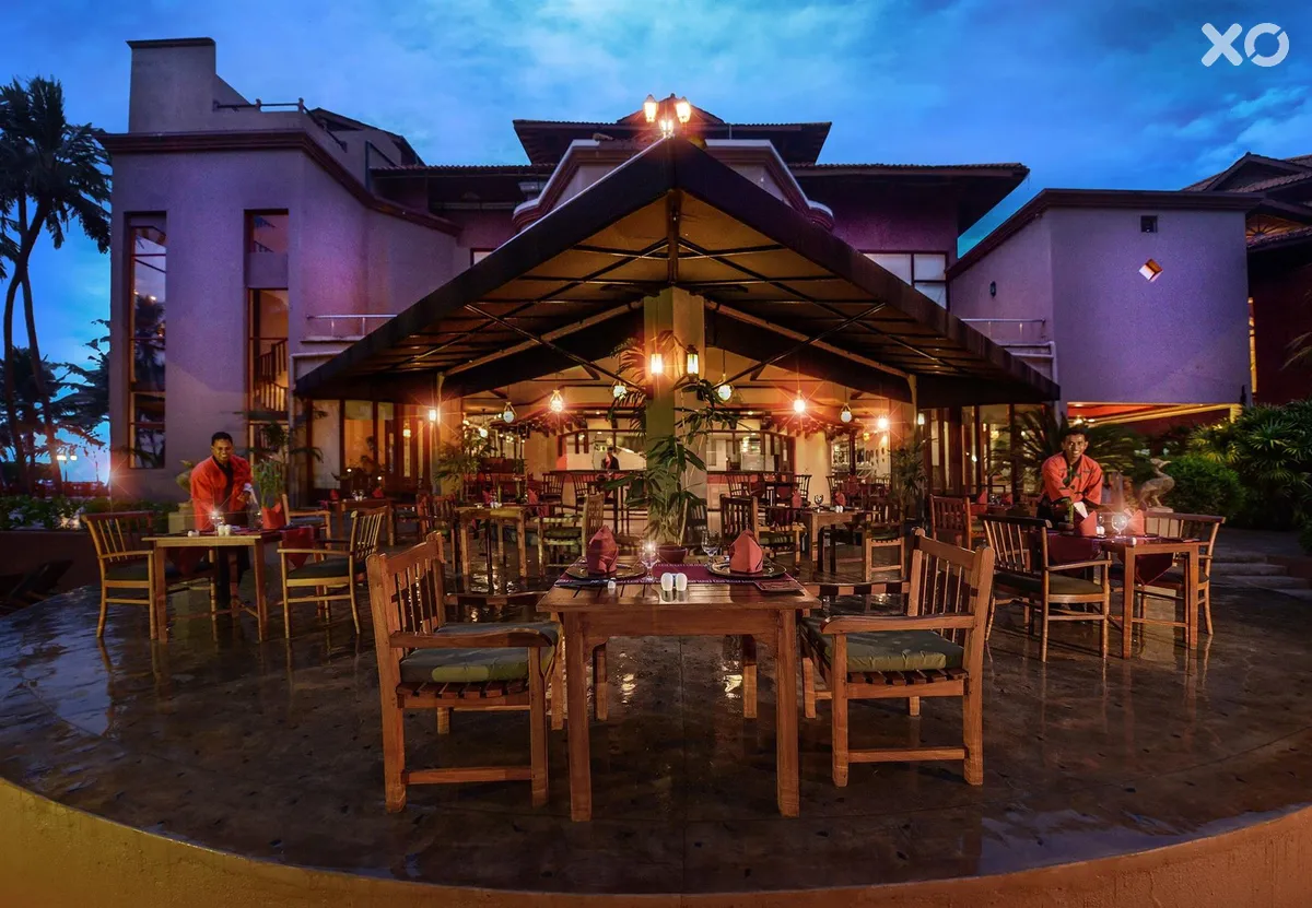 Royal Palms Beach Hotel