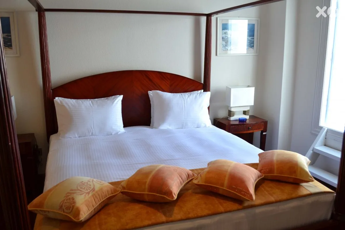 Petinos Hotel