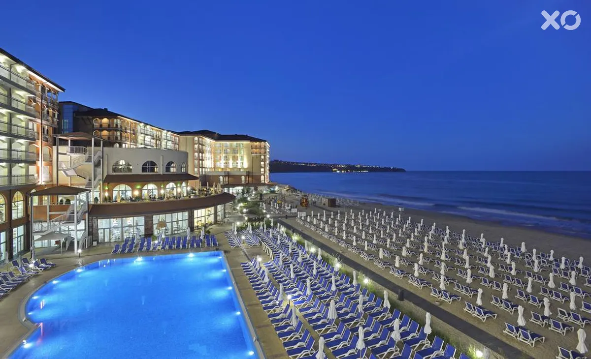 Sol Luna Bay Resort