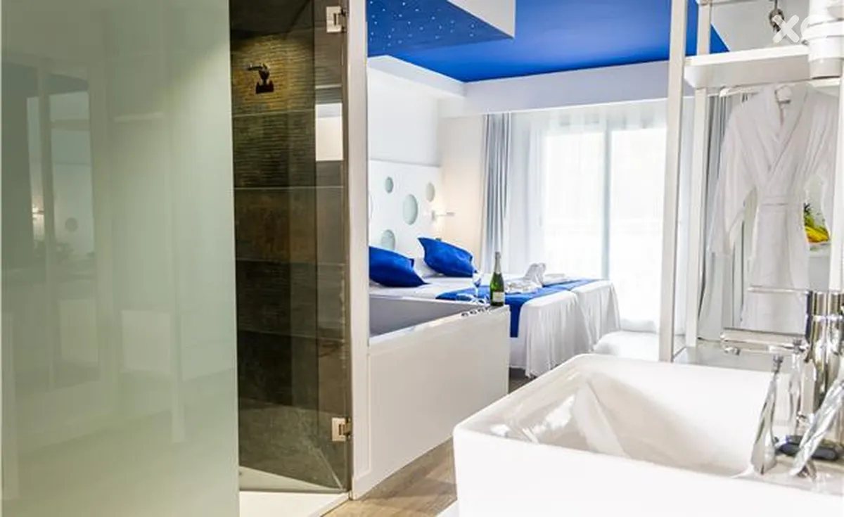 Triton Beach Hotel
