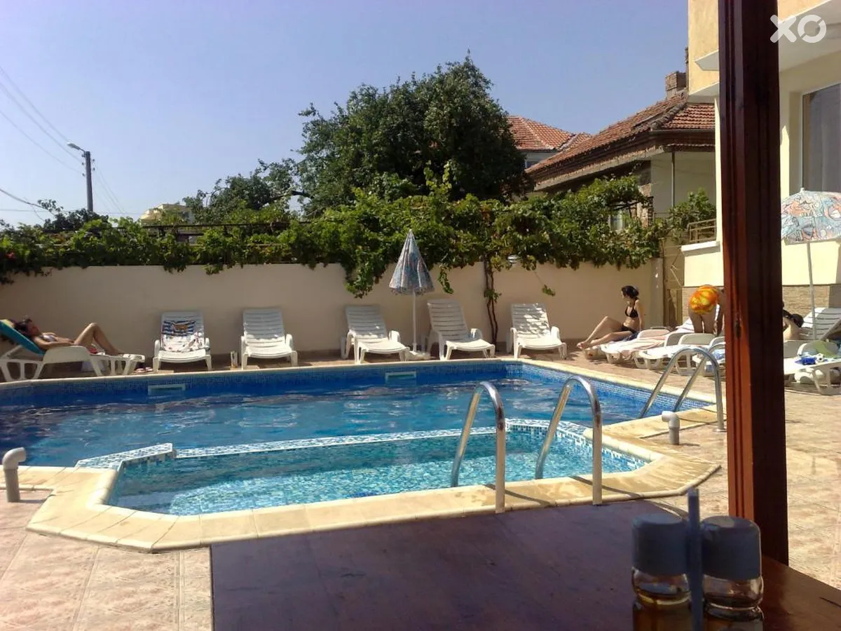 Larisa 1&2 Hotel