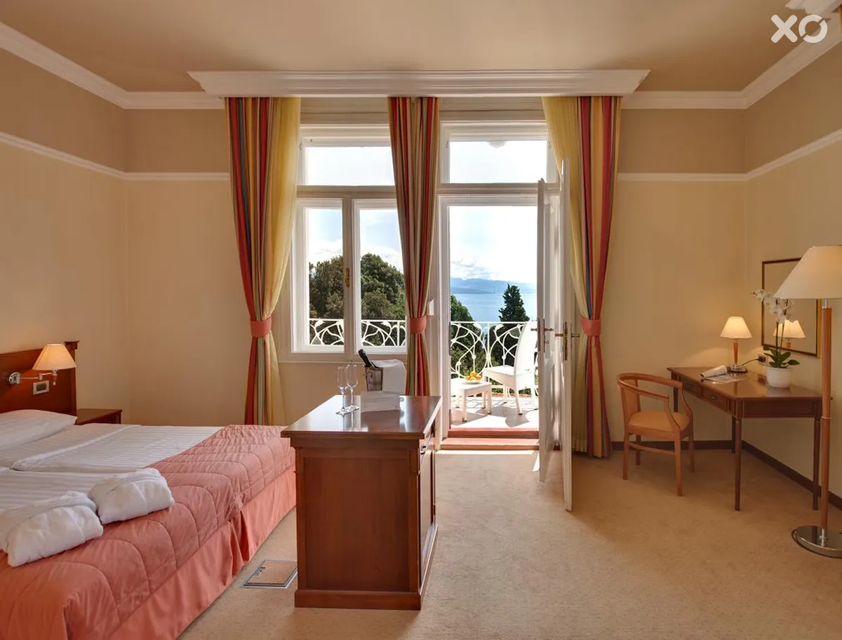 Bristol Hotel