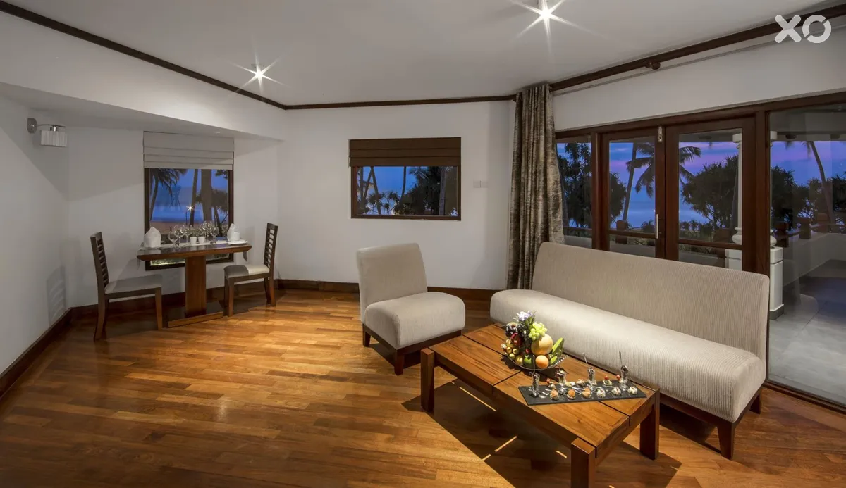 Royal Palms Beach Hotel