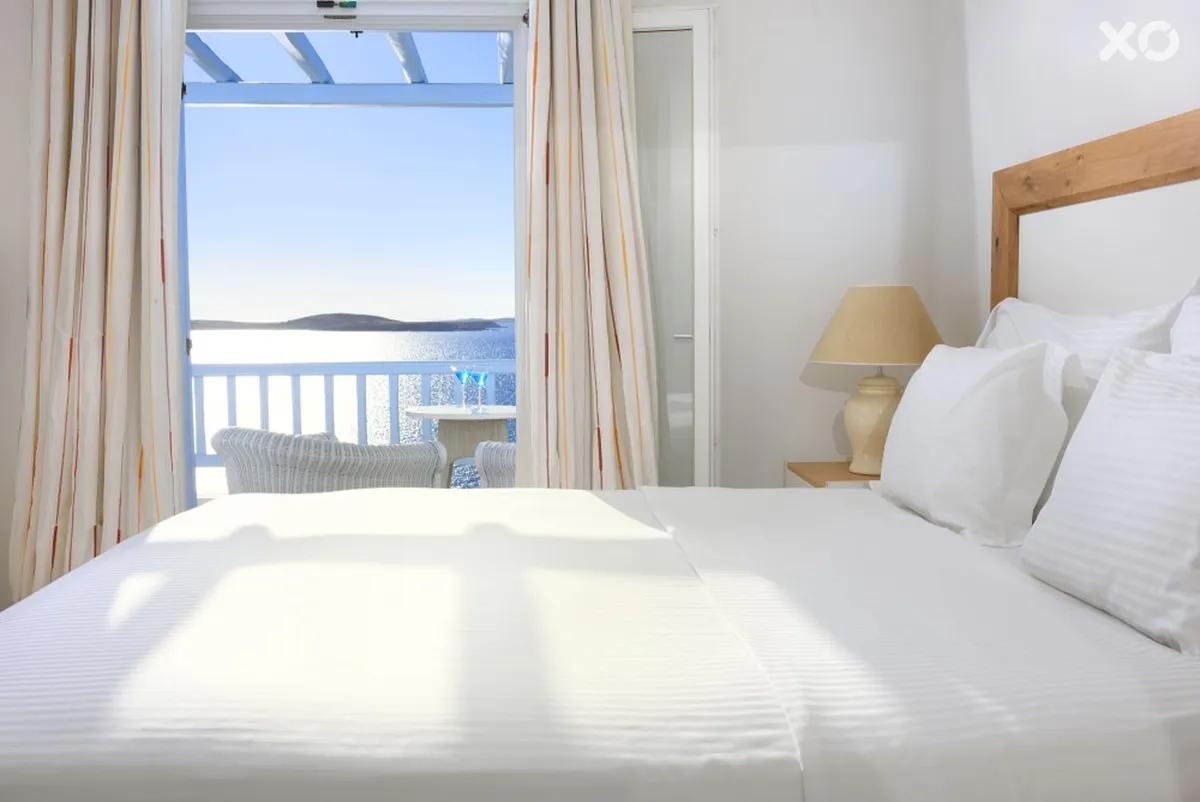 Saint John Hotel & Villas