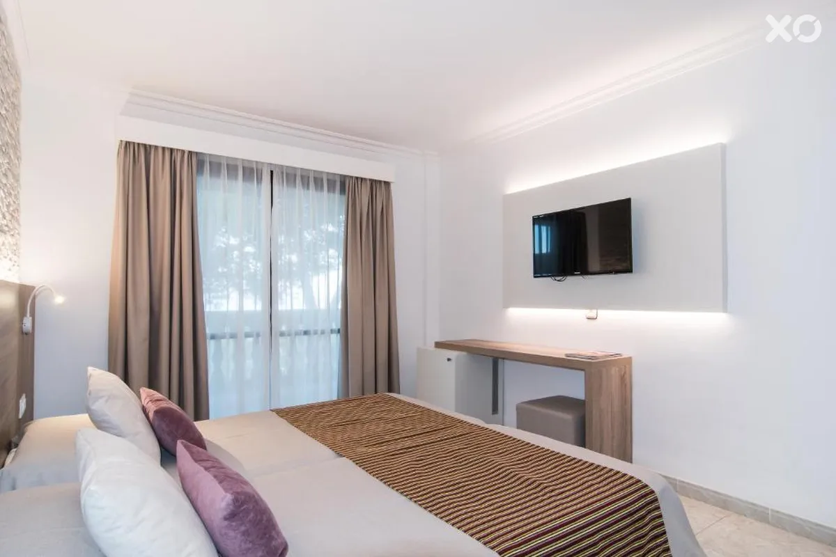 Na Taconera Hotel