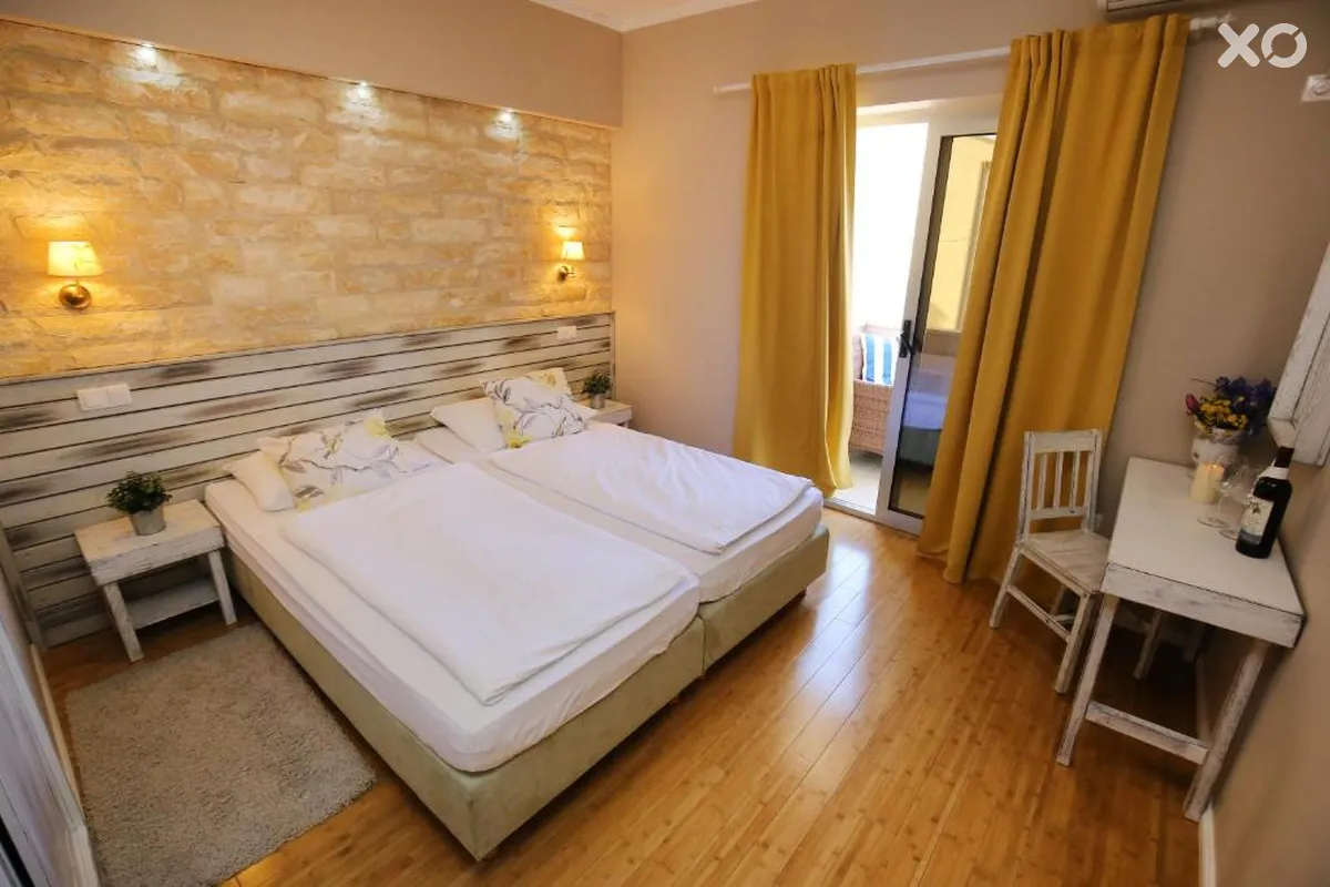 Delfin Restaurant Hotel