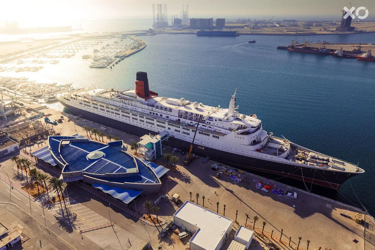 Queen Elizabeth 2